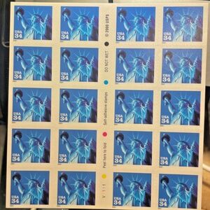 Mint US Statue of Liberty Booklet Pane of 20